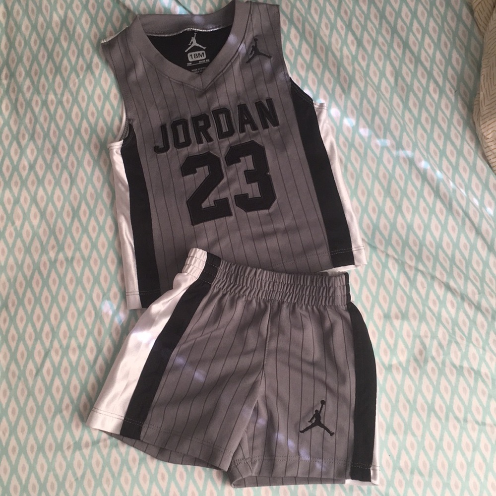 18M jordan outfit